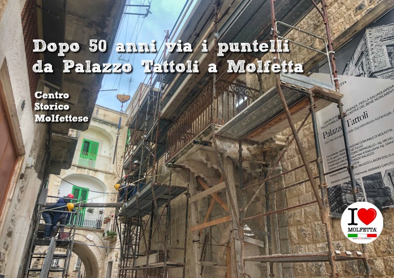 Dopo 50 anni via i puntelli da Palazzo Tattoli a Molfetta 