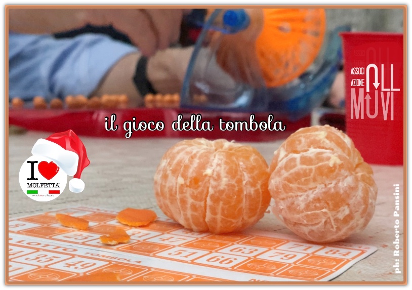 La tombola e' il gioco di Natale con la famiglia e gli amici