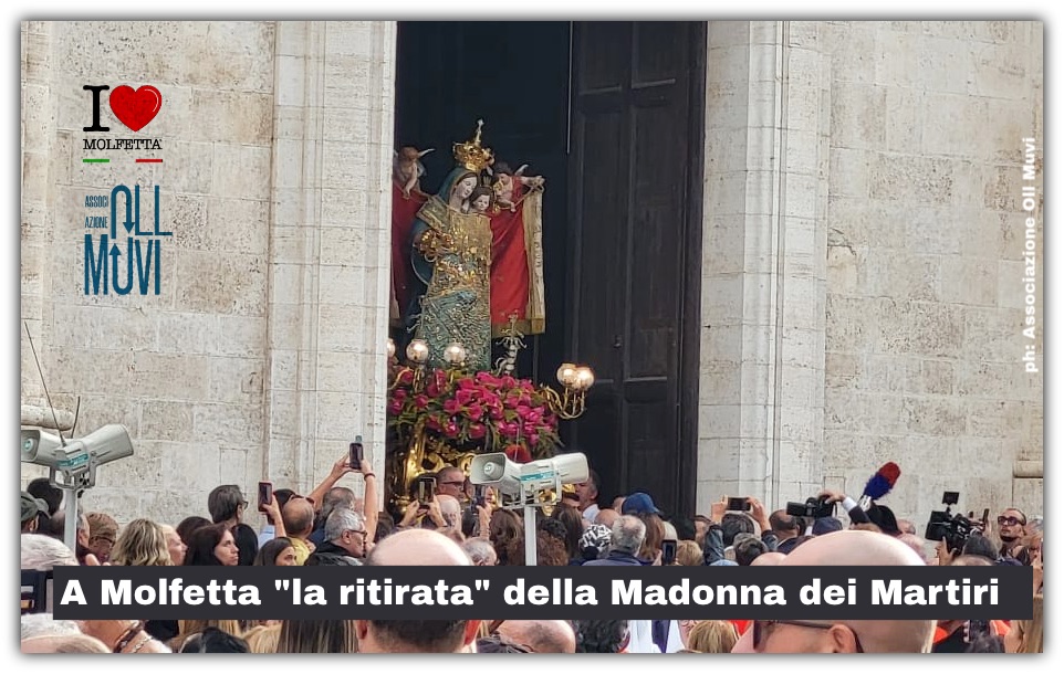  A Molfetta rientro del simulacro della Madonna dei Martiri in Basilica